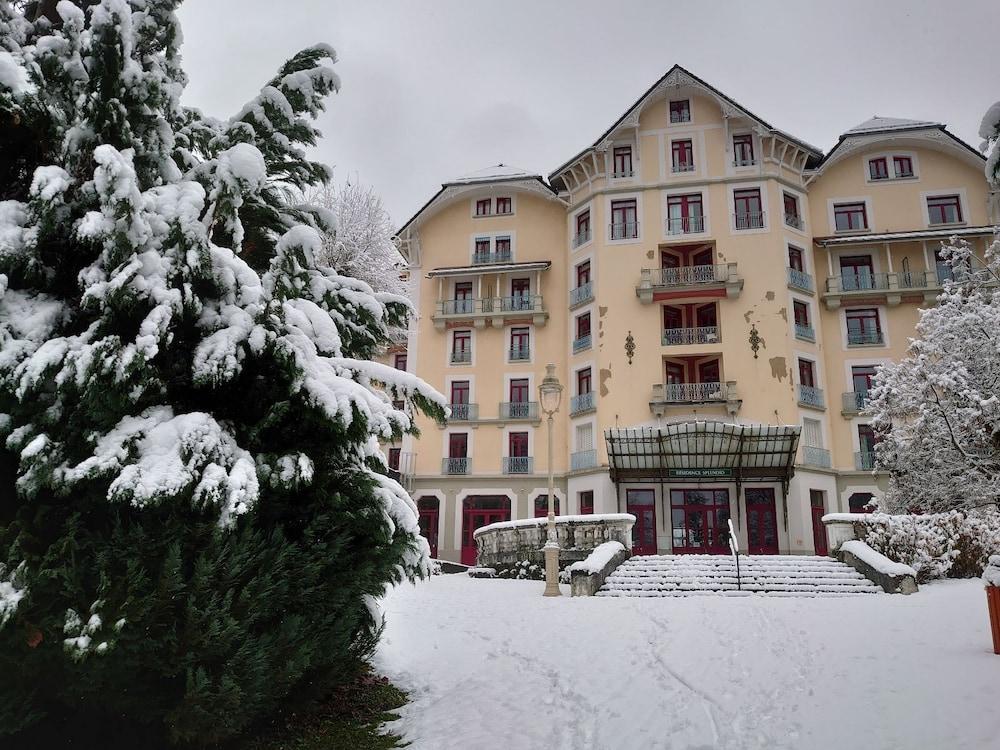 Terres De France - Appart'Hotel Le Splendid Аллевар Екстер'єр фото